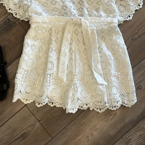 Adorable White Lace Skort - Picture 2 of 4